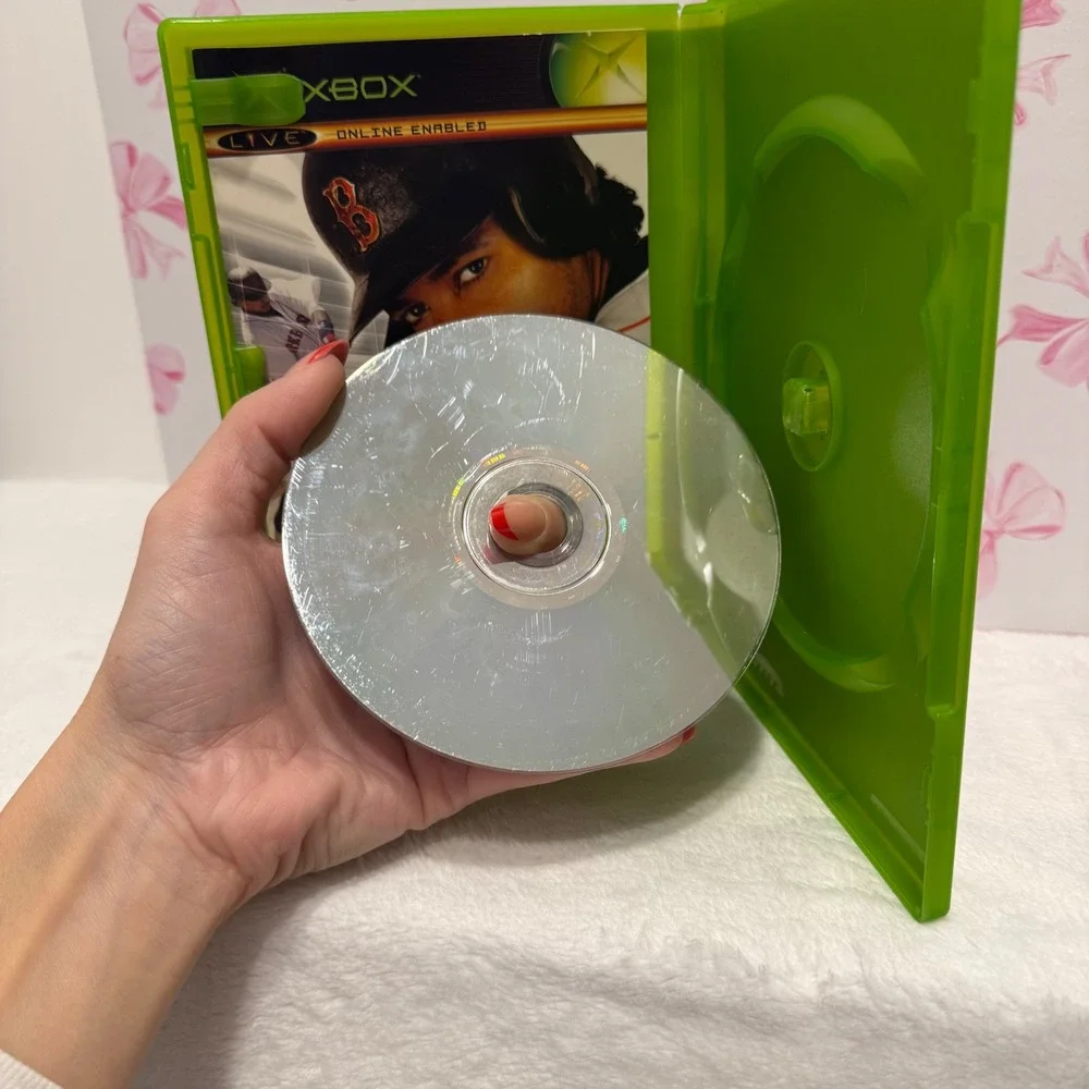 XBOX EA SPORTS‎ MVP BASEBALL 2005 VIDEO GAME DISC AND CASE